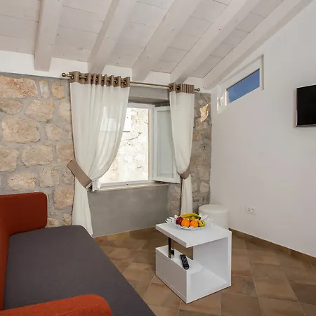Bottega Gasthuis 3*