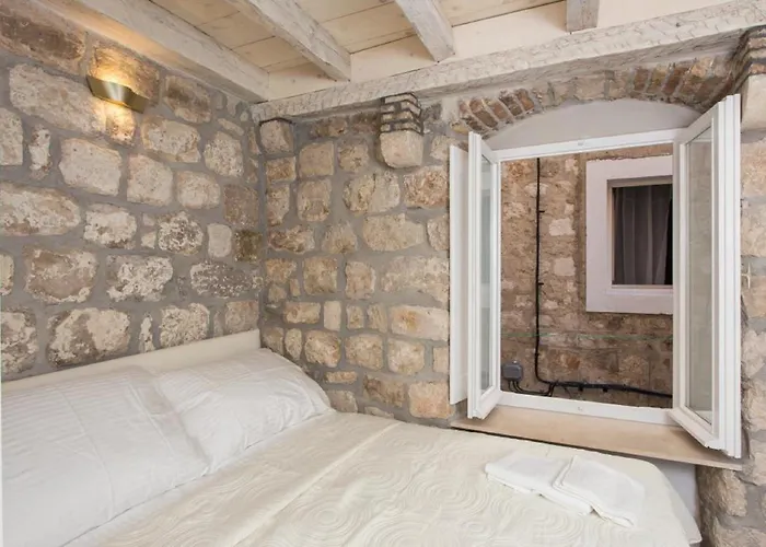 Casa de hóspedes Bottega 3*