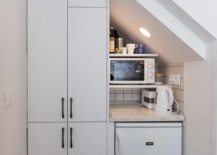 Bottega Pensionat 3*