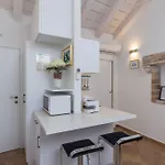 Bottega 3*